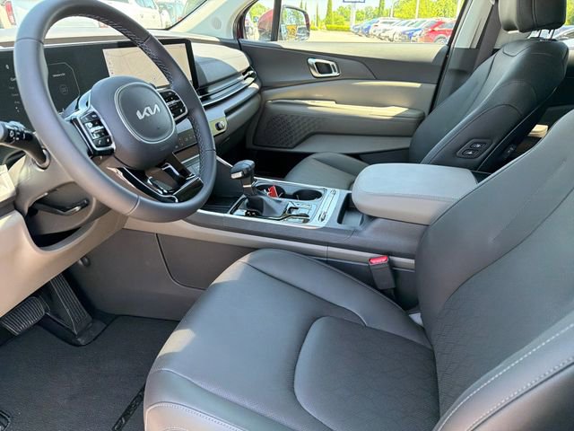 New 2026 Kia Carnival SX FWD image 17