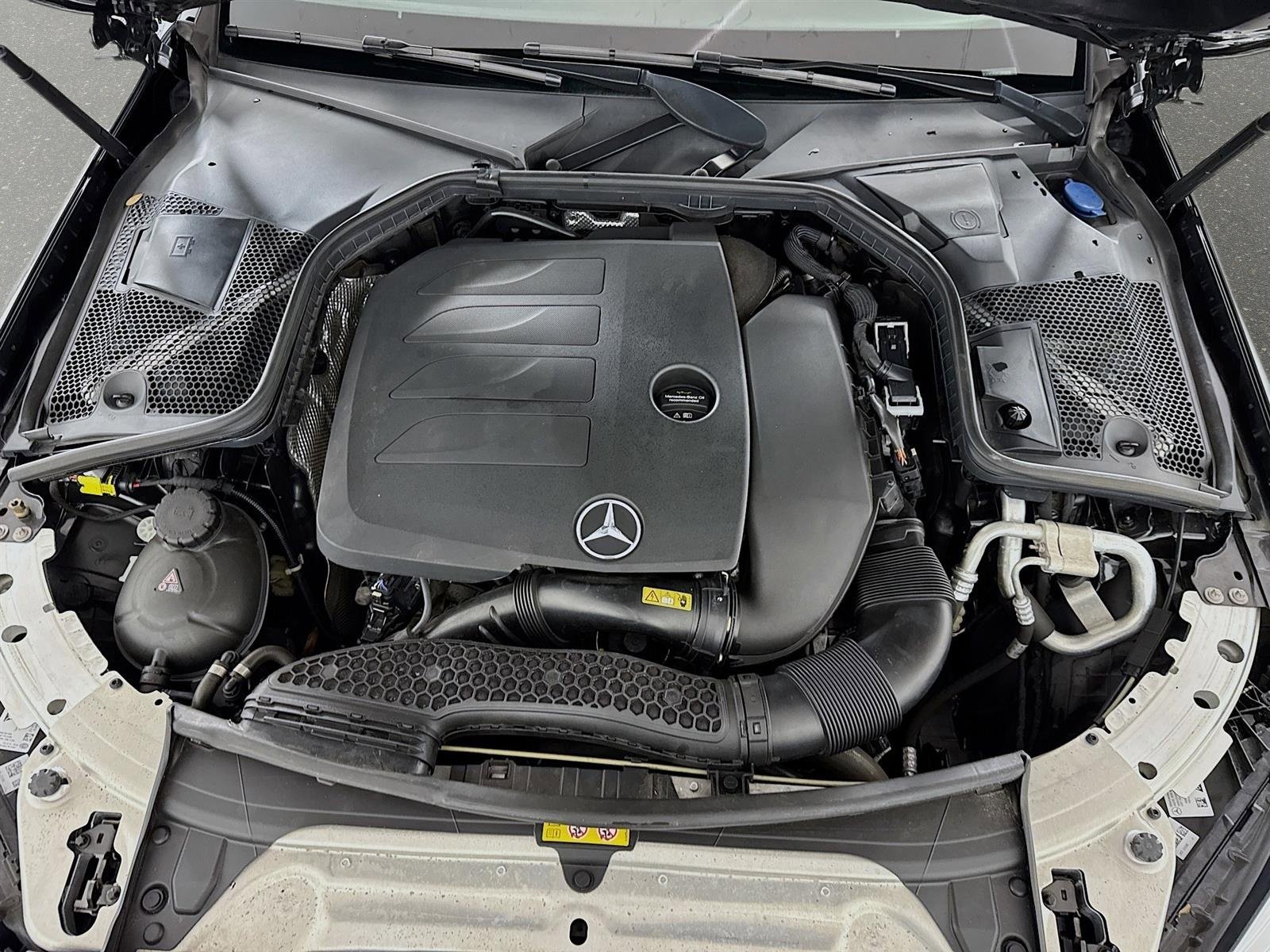 Used 2020 Mercedes-Benz C 300 4MATIC Cabriolet image 26