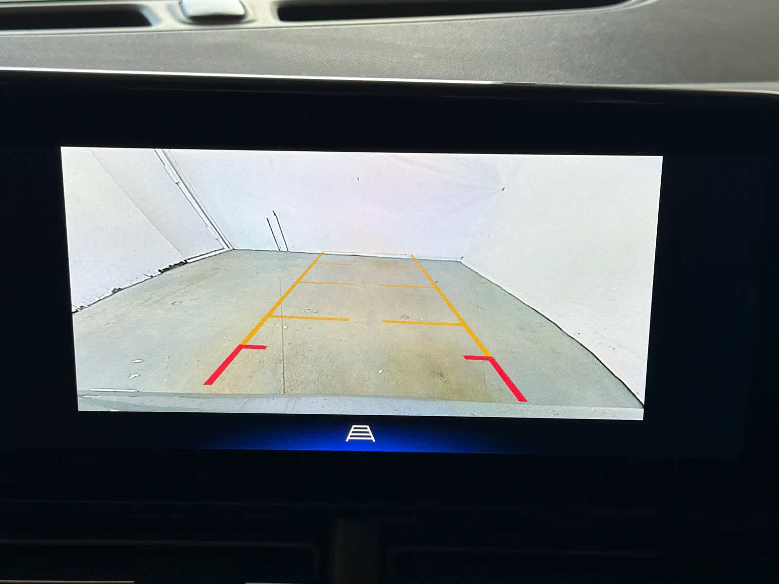 Used 2025 Chevrolet Trax LT w/ LT Convenience Package image 46