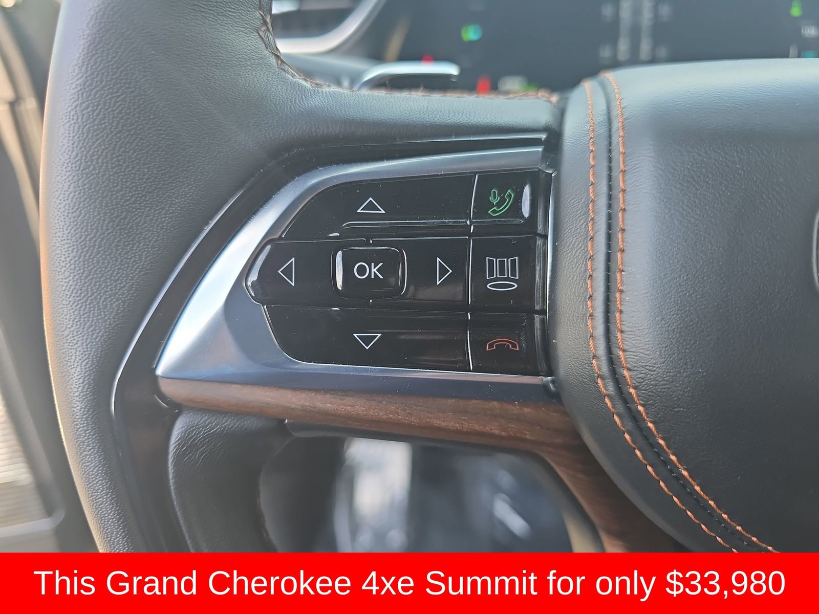 Used 2022 Jeep Grand Cherokee Summit w/ Advanced Protech Group IV AWD/4WD image 24