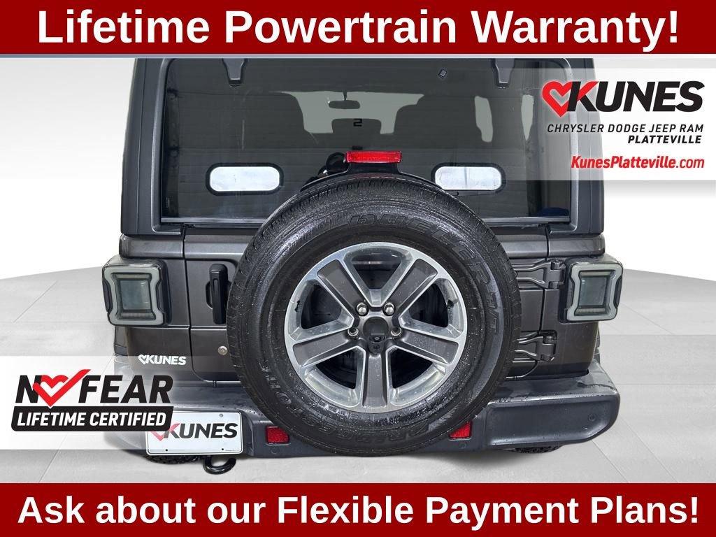 Used 2019 Jeep Wrangler Unlimited Sahara w/ Safety Group image 9