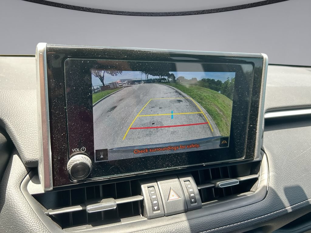 Used 2025 Toyota RAV4 XLE Premium FWD image 16