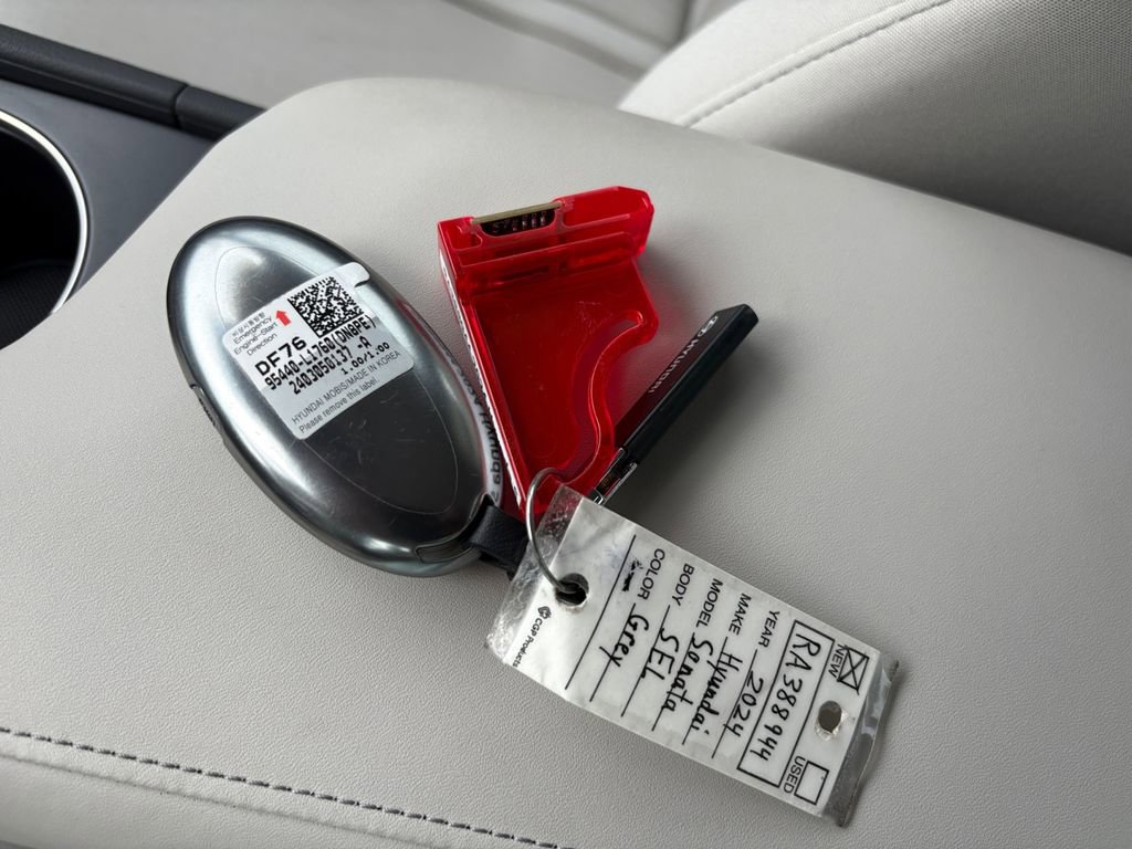 New 2024 Hyundai Sonata SEL w/ Convenience Package image 39