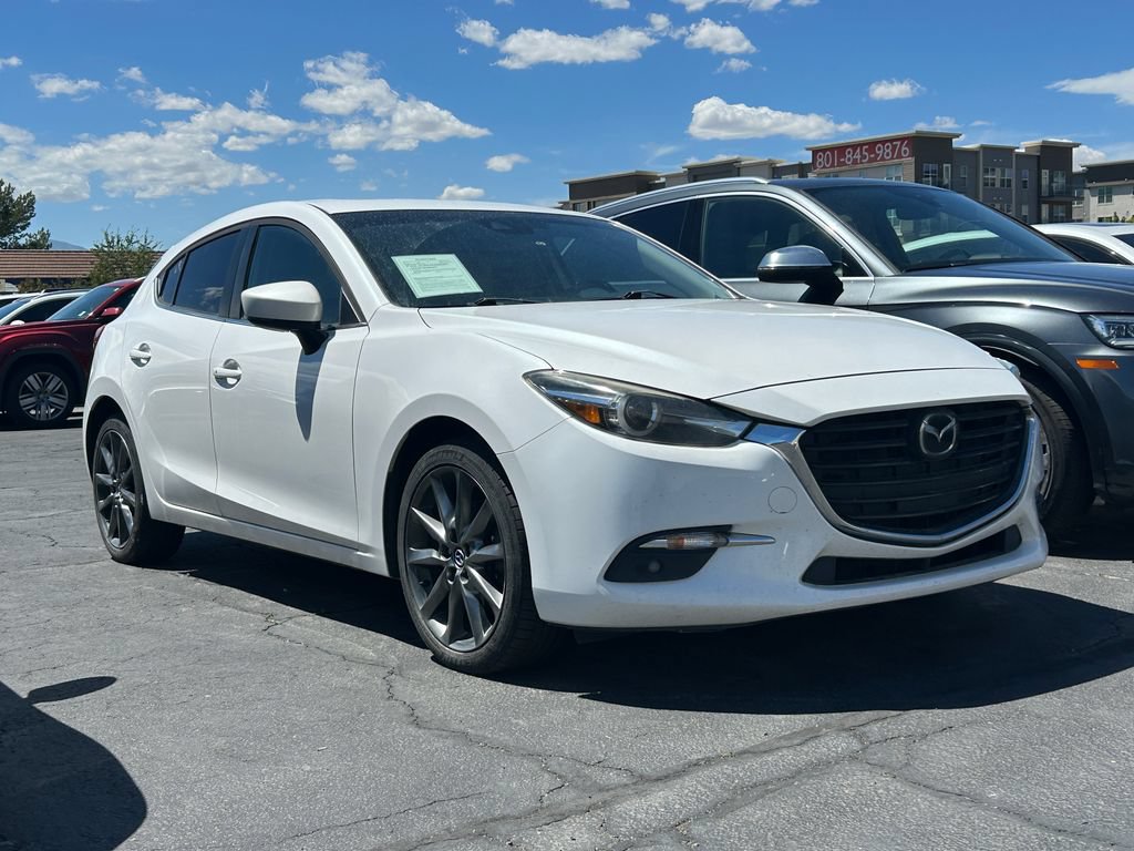 Used 2018 MAZDA MAZDA3 Grand Touring w/ Premium Equipment Package FWD image 1