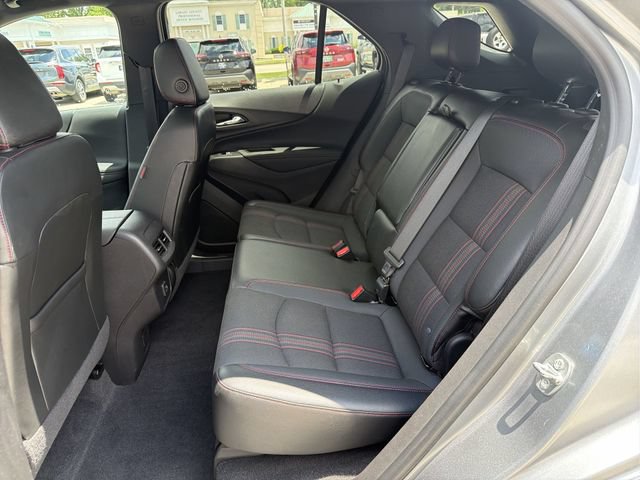 Used 2023 Chevrolet Equinox RS AWD/4WD image 25