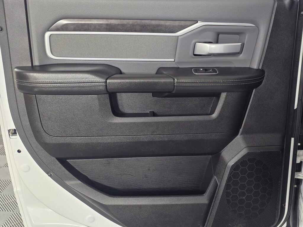 Used 2023 RAM 3500 Big Horn w/ Level 1 Equipment Group image 37