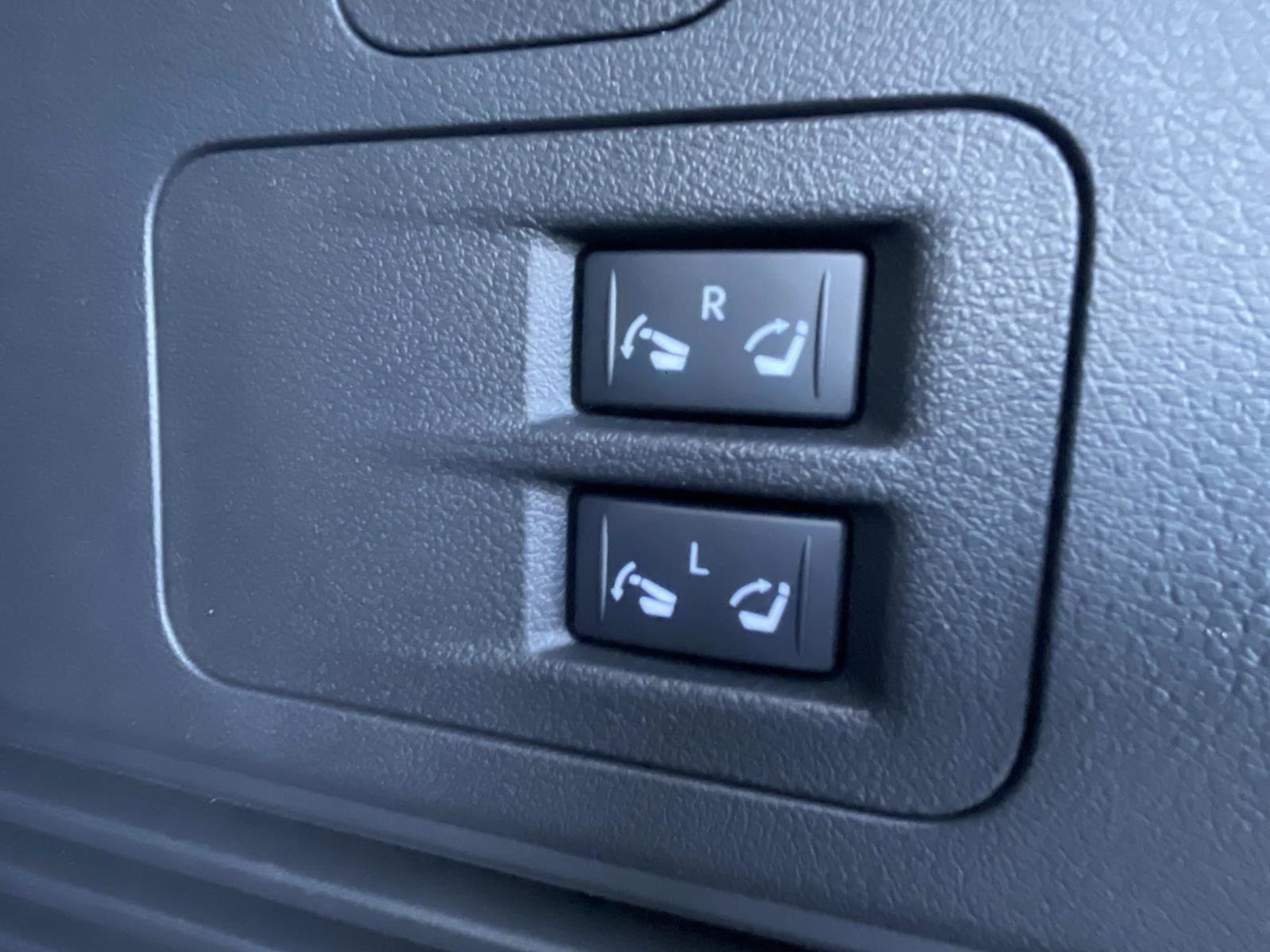 Certified 2025 INFINITI QX80 Pure image 9