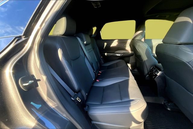 Used 2025 Lexus RX 350h image 17
