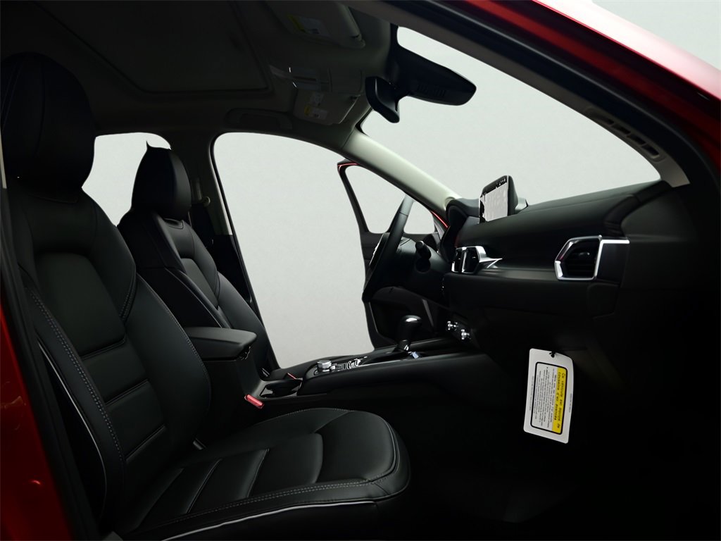 New 2025 MAZDA CX-5 AWD 2.5 S w/ Preferred Package image 6