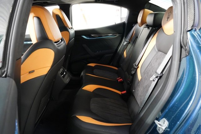 Used 2024 Maserati Ghibli Trofeo image 28