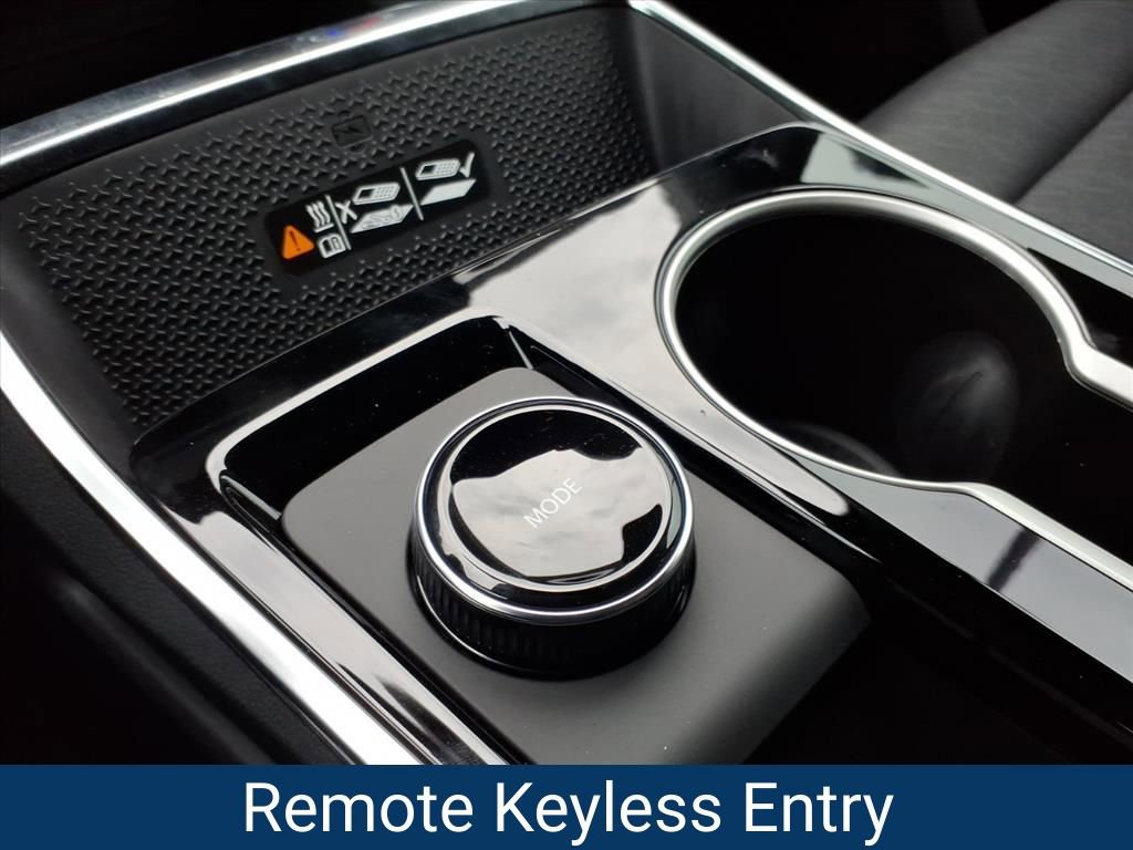 New 2026 Chevrolet Equinox LT w/ Convenience Package II image 12