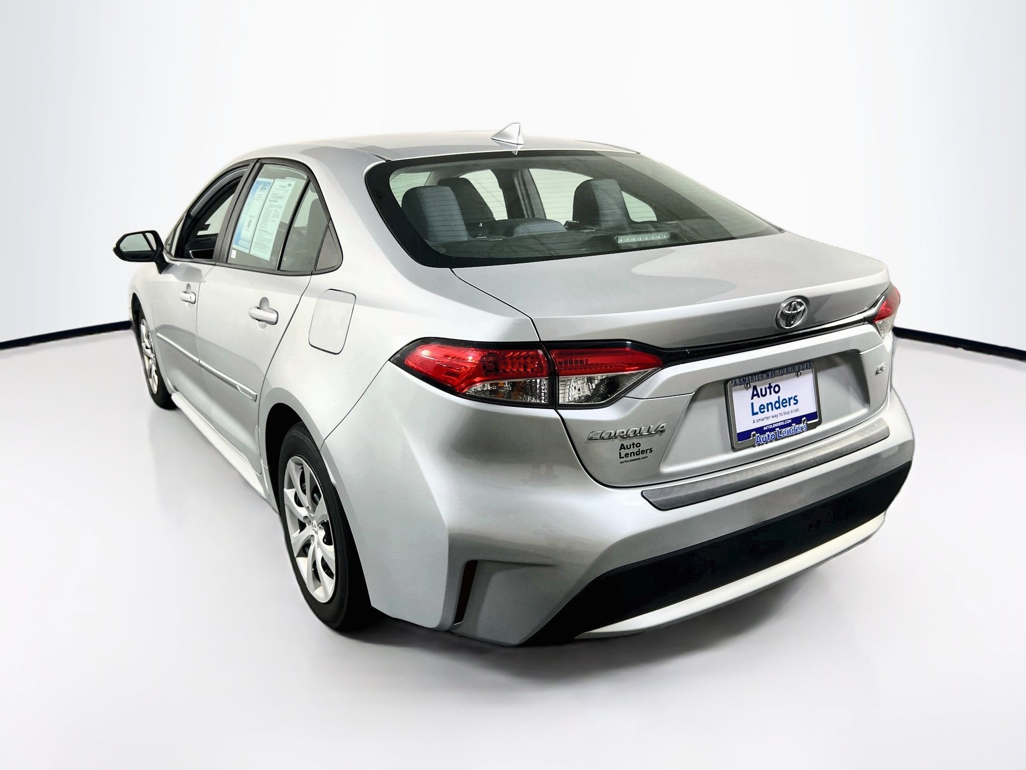 Used 2020 Toyota Corolla LE FWD image 7