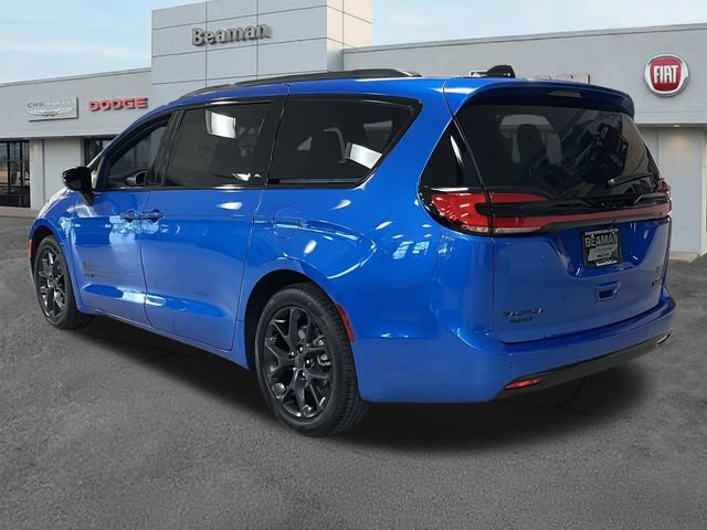 New 2027 Chrysler Pacifica Select FWD image 5