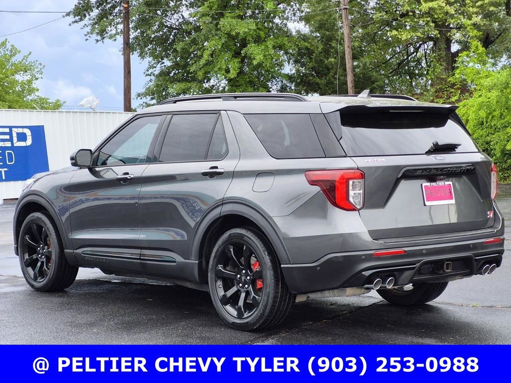 Used 2020 Ford Explorer ST w/ ST Street Pack image 4