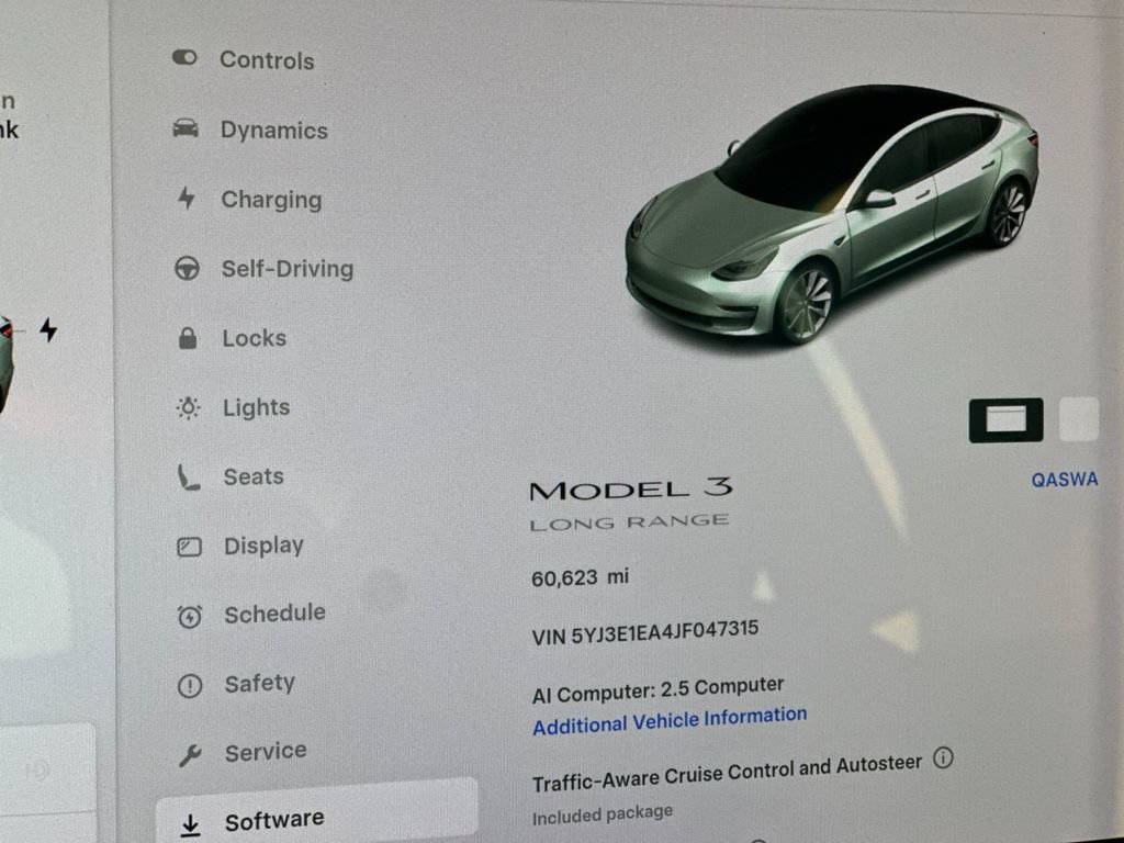 Used 2018 Tesla Model 3 Long Range RWD image 25