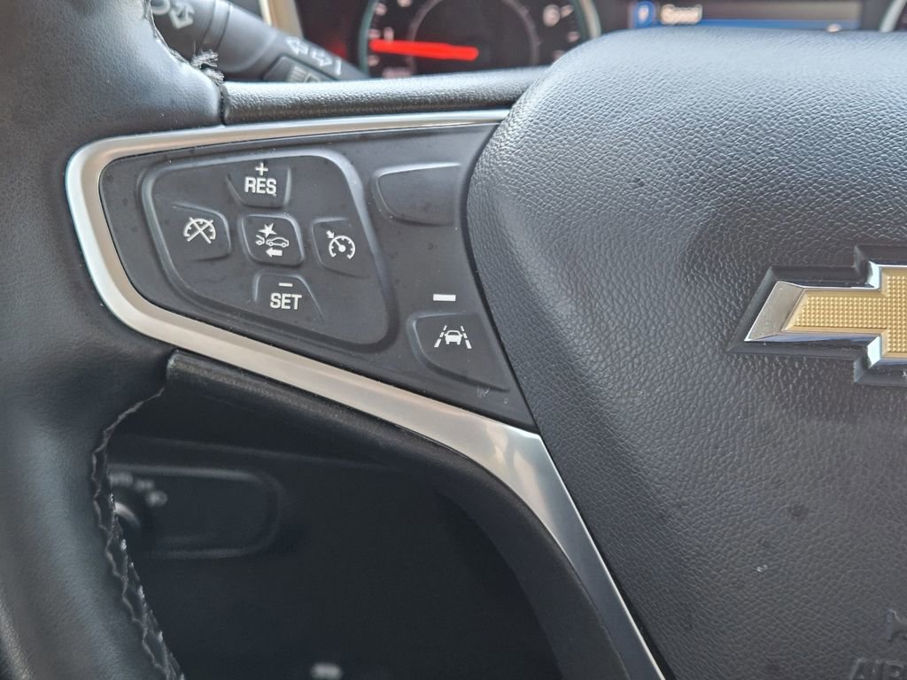 Used 2023 Chevrolet Equinox LT image 32