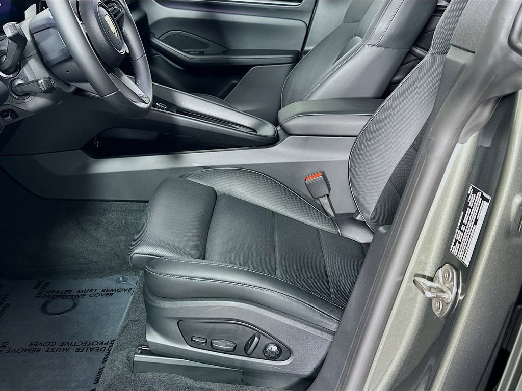 Certified 2024 Porsche Macan 4 Electric image 22