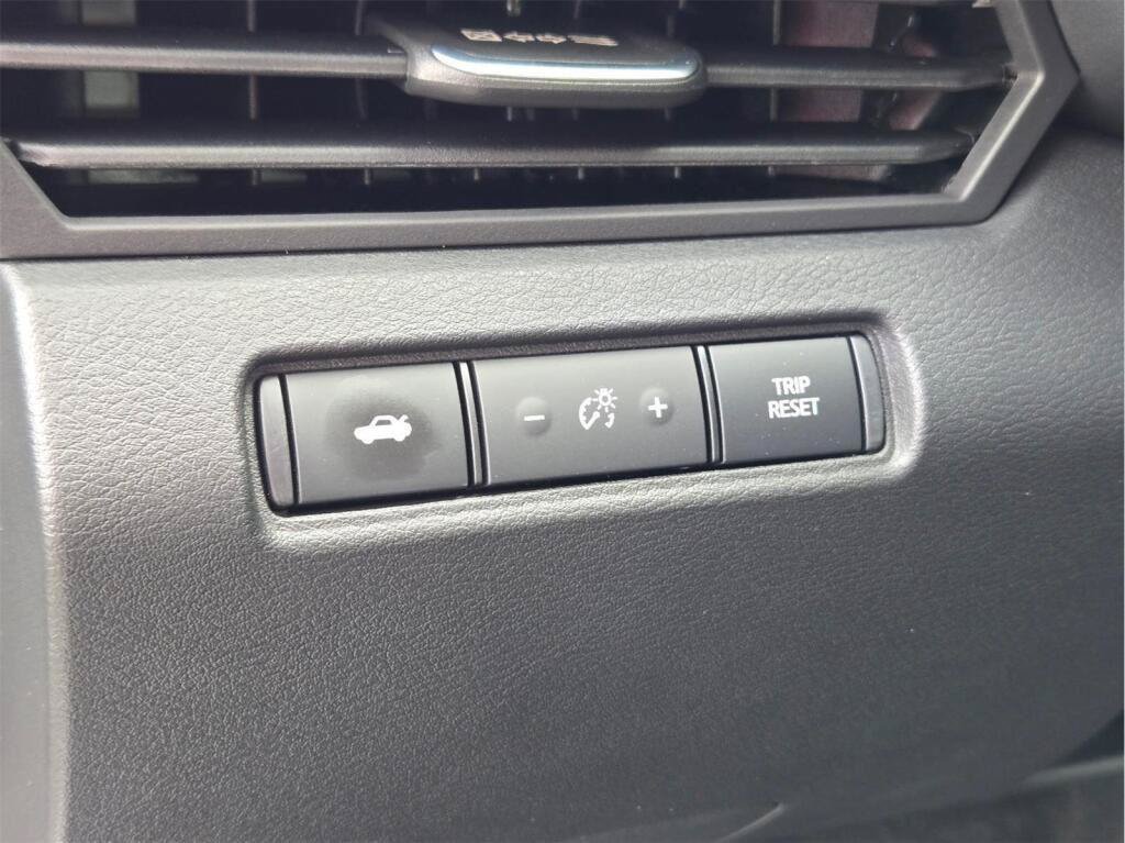 New 2026 Nissan Altima 2.5 SV AWD/4WD image 21