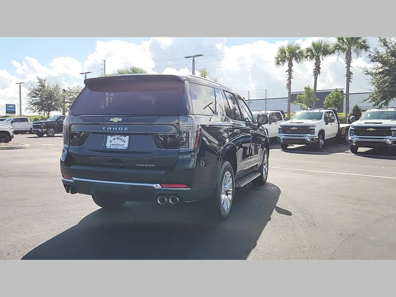 New 2025 Chevrolet Tahoe Premier w/ Sun And Tow Package image 24