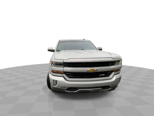 Used 2018 Chevrolet Silverado 1500 LT w/ All Star Edition image 3