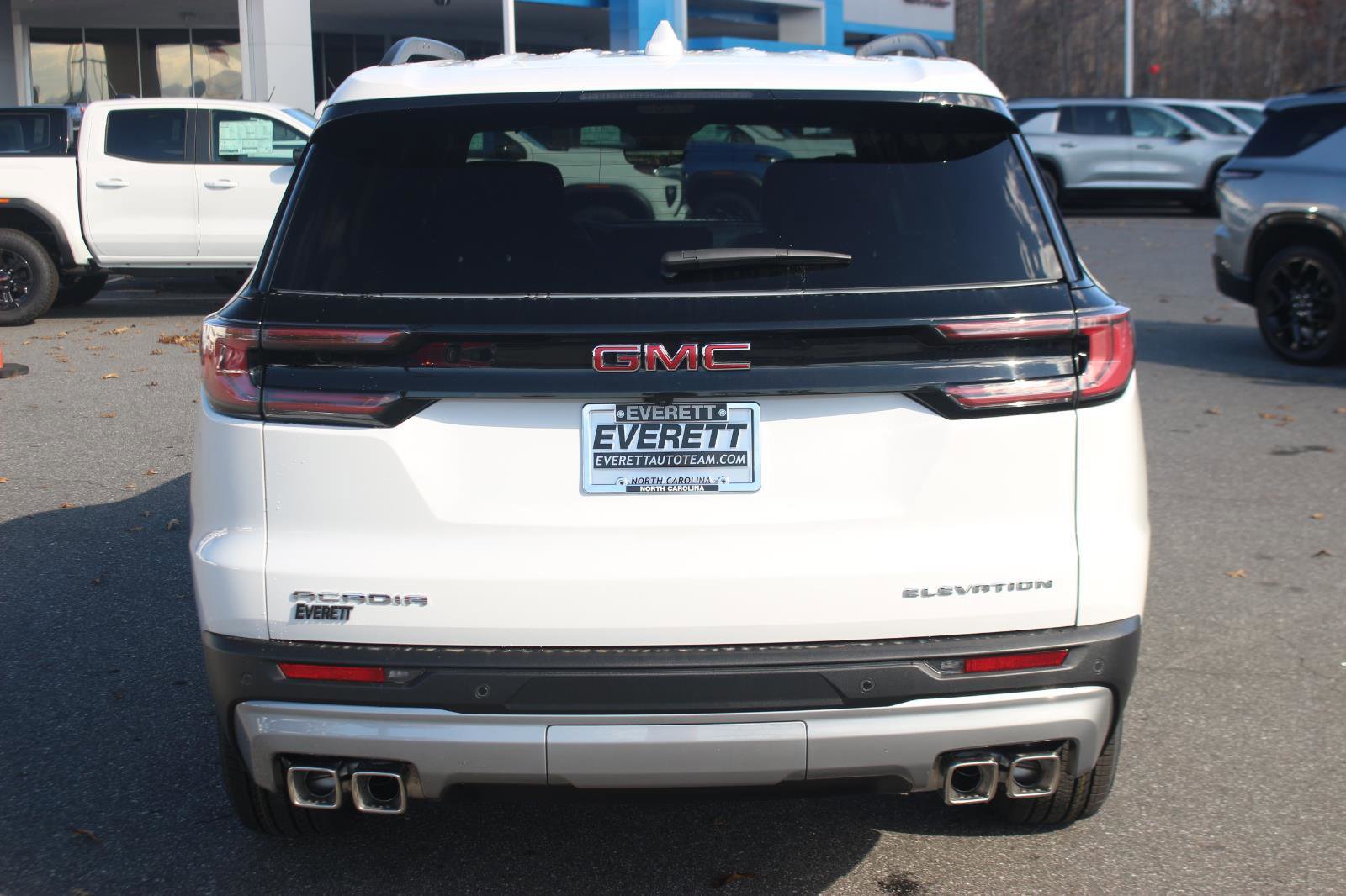 New 2026 GMC Acadia Elevation image 6