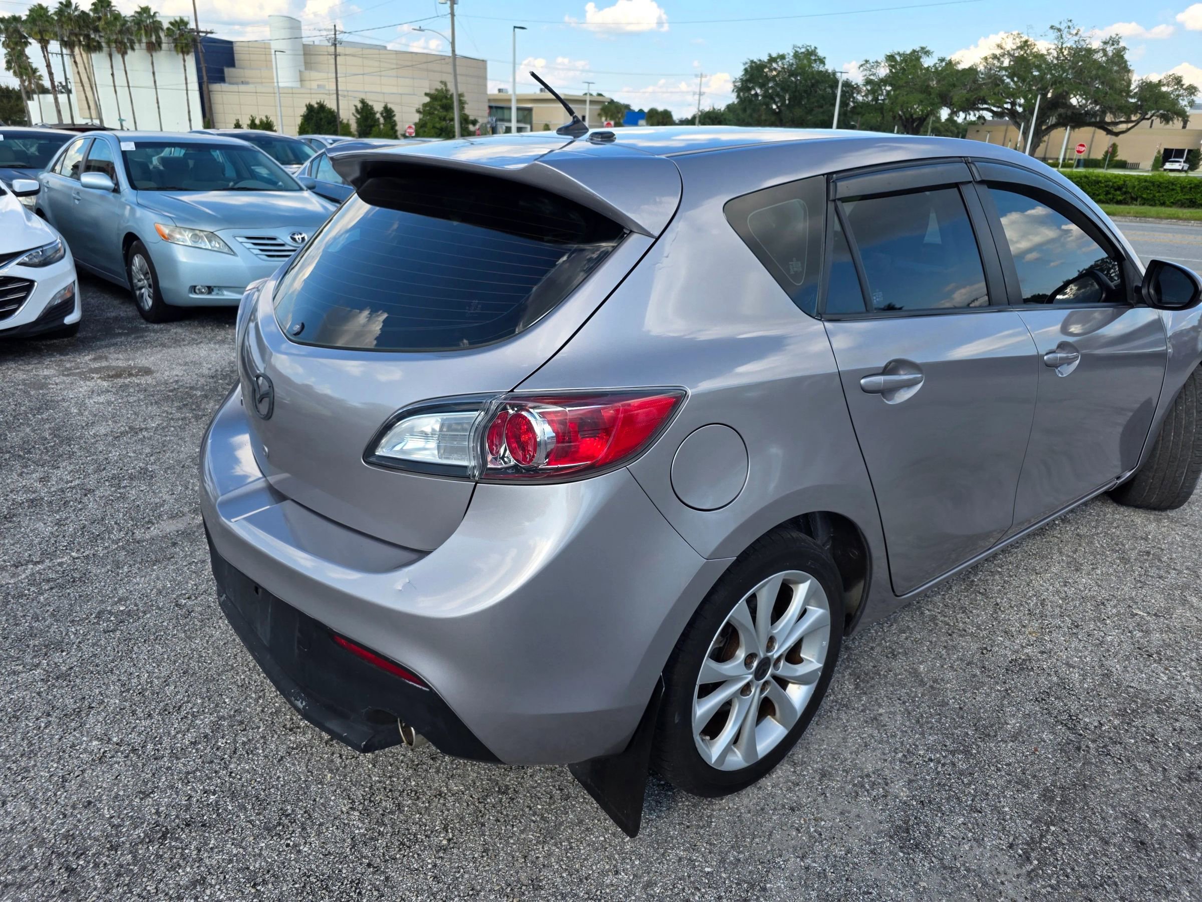Used 2011 MAZDA MAZDA3 s Sport image 7