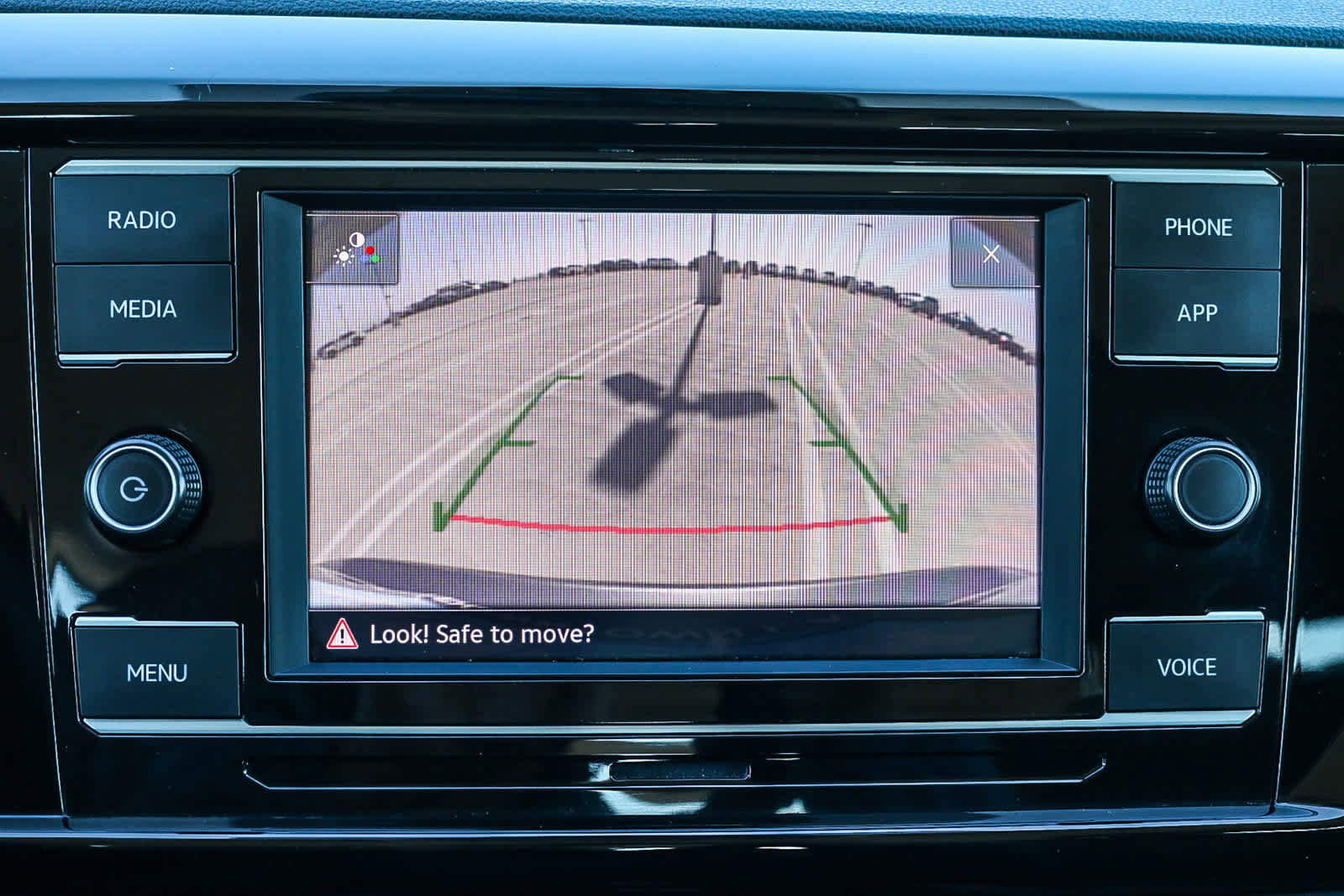 Used 2024 Volkswagen Taos S image 25