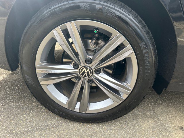 Used 2024 Volkswagen Jetta SE image 10