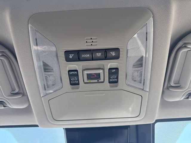 Used 2021 Toyota RAV4 XLE w/ Convenience Package image 20