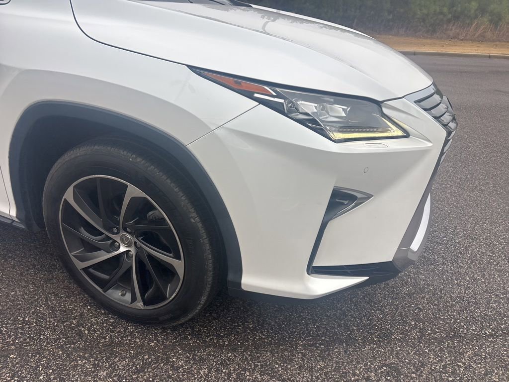 Used 2017 Lexus RX 450h AWD image 2