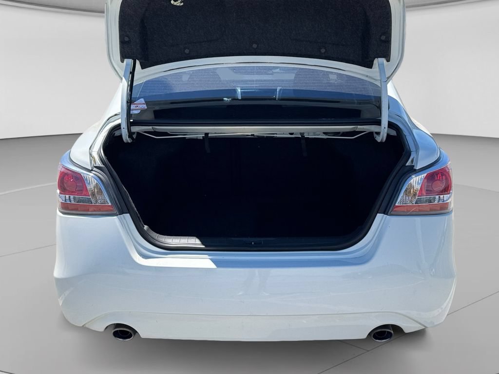 Used 2014 Nissan Altima 2.5 S w/ Display Audio Package FWD image 23