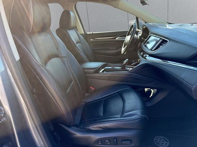 Used 2020 Buick Enclave Avenir w/ Avenir Technology Package AWD/4WD image 42