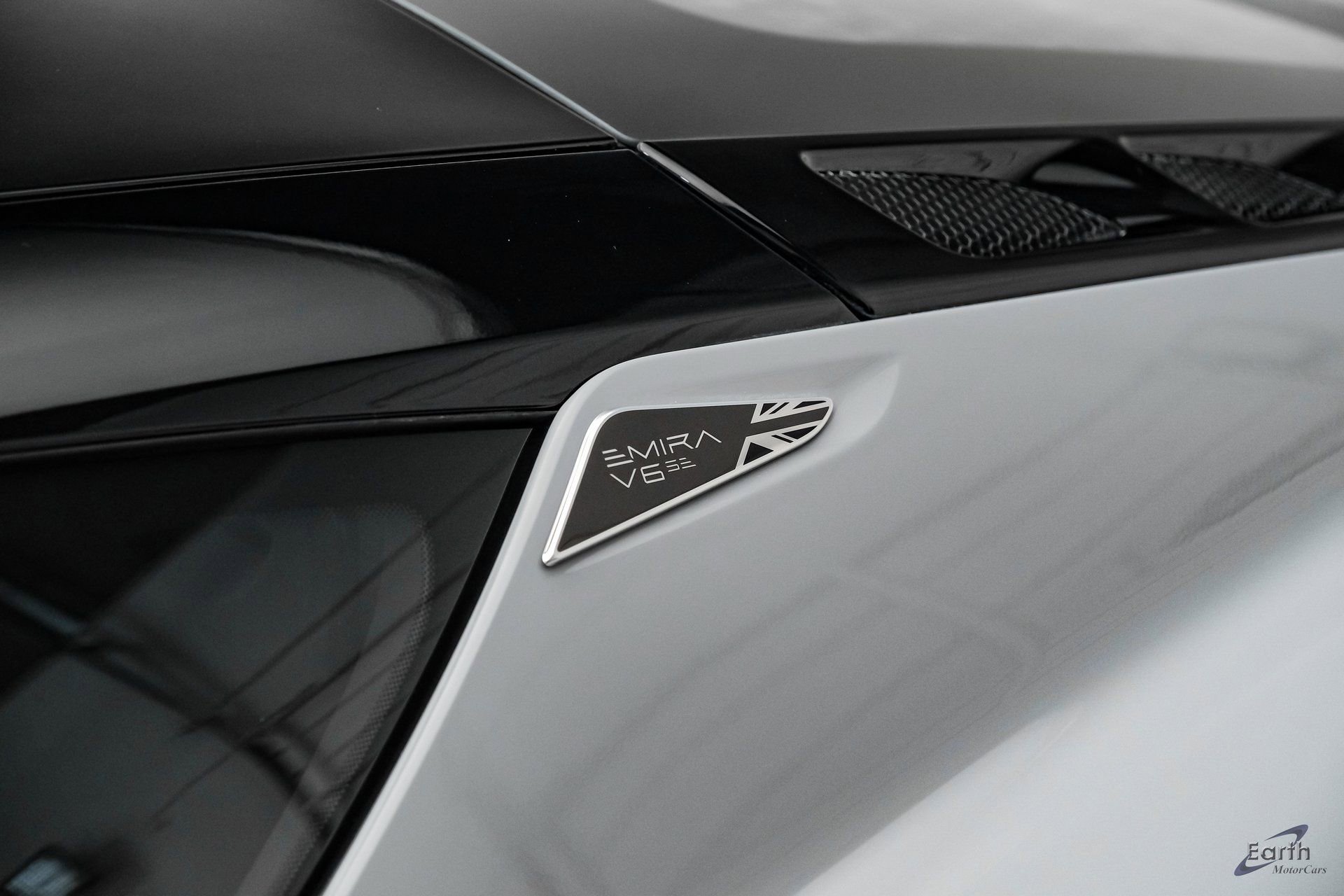 New 2026 Lotus Emira V6 SE Touring RWD image 37