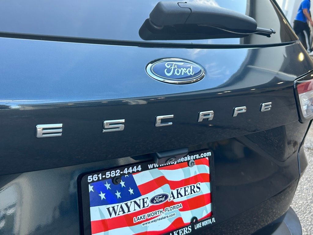 Used 2022 Ford Escape SEL FWD image 22