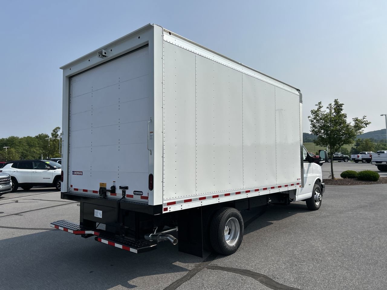 New 2025 Chevrolet Express 3500 w/ Power Convenience Package RWD image 7