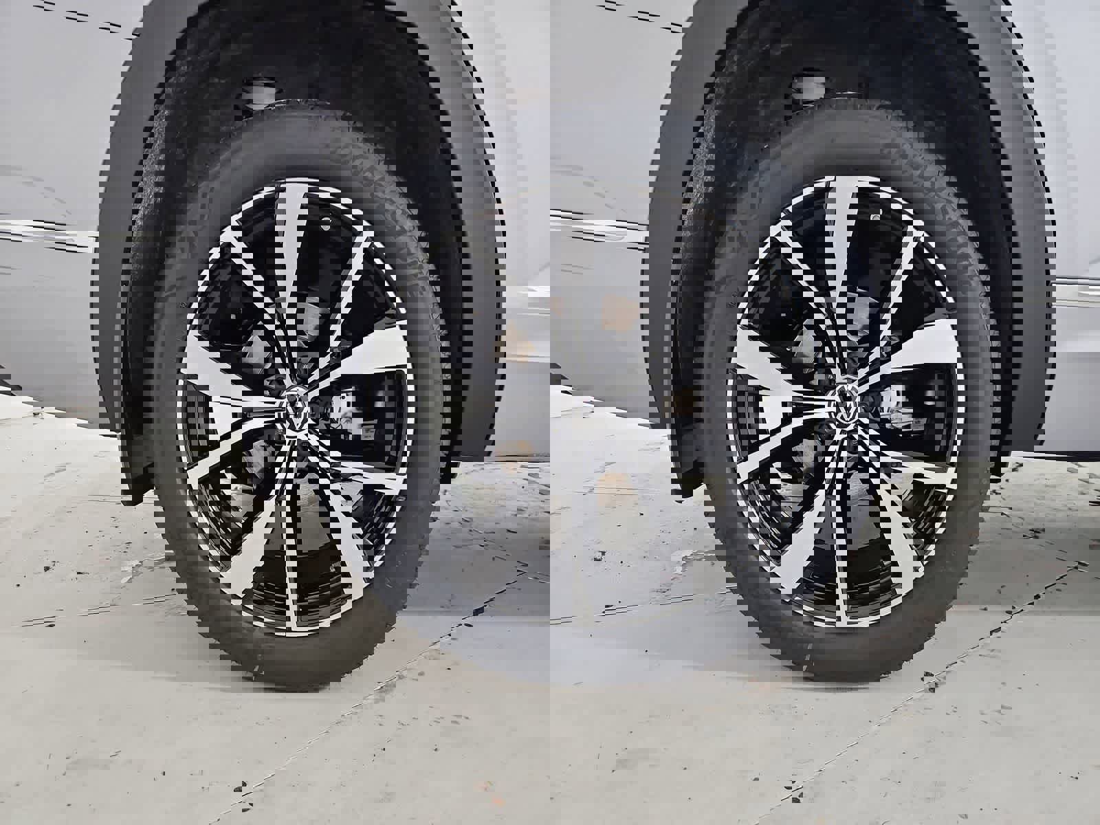 New 2026 Volkswagen Atlas SEL Premium R-Line image 13