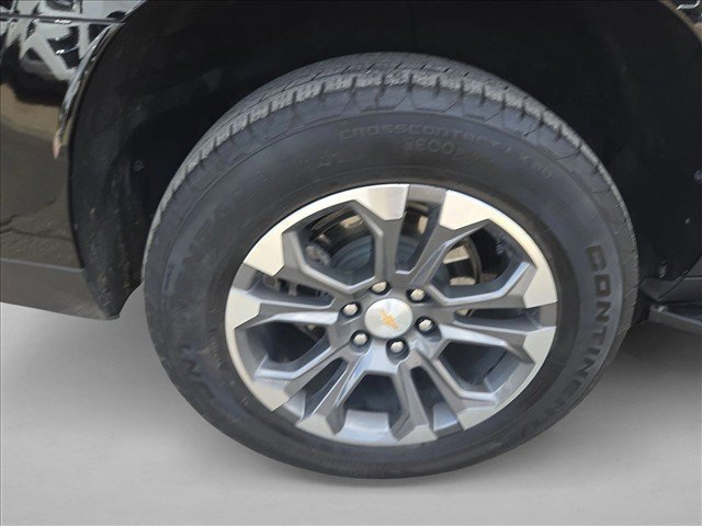 Used 2026 Chevrolet Suburban LT w/ Comfort Package RWD image 23