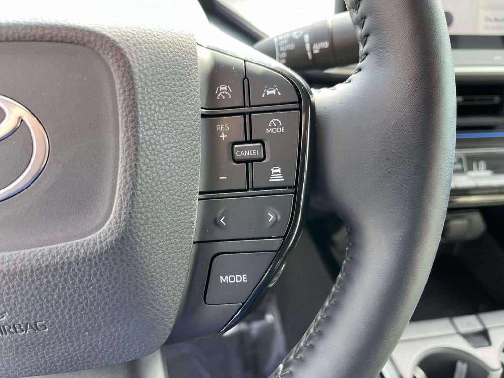 Used 2023 Toyota Prius Limited AWD/4WD image 21