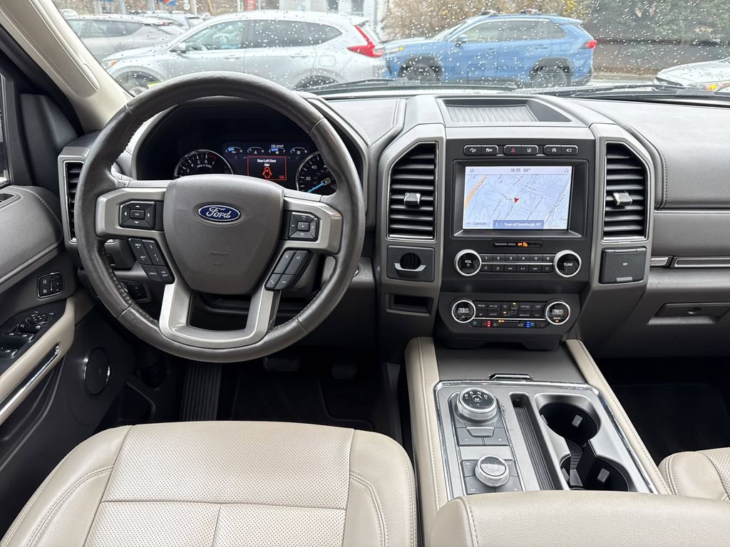 Used 2021 Ford Expedition XLT image 11