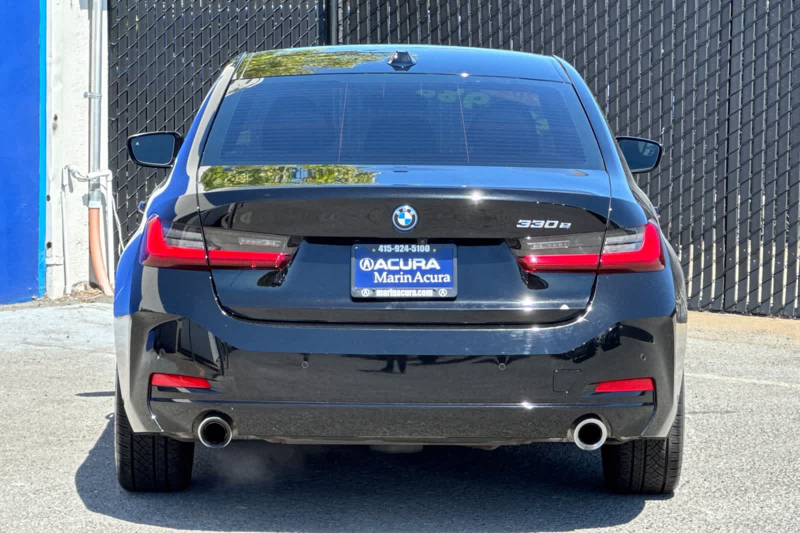 Used 2023 BMW 330e w/ Premium Package RWD image 4