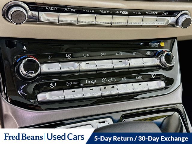 Used 2019 Genesis G90 5.0 Ultimate AWD/4WD image 22