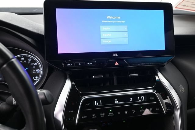 Certified 2024 Toyota Venza XLE AWD/4WD image 27