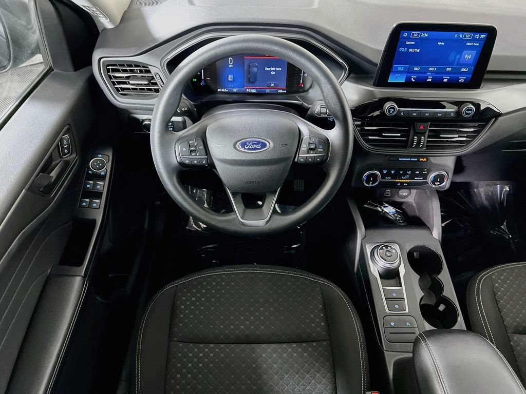 Used 2025 Ford Escape Active AWD/4WD image 19