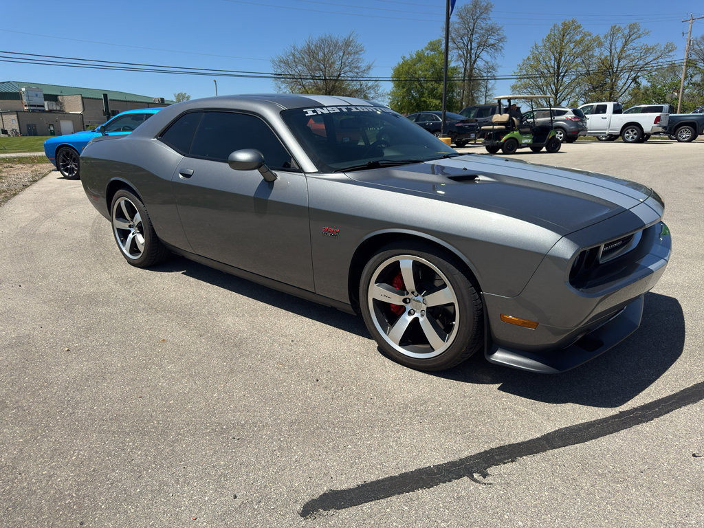 Used 2012 Dodge Challenger SRT8 RWD image 4