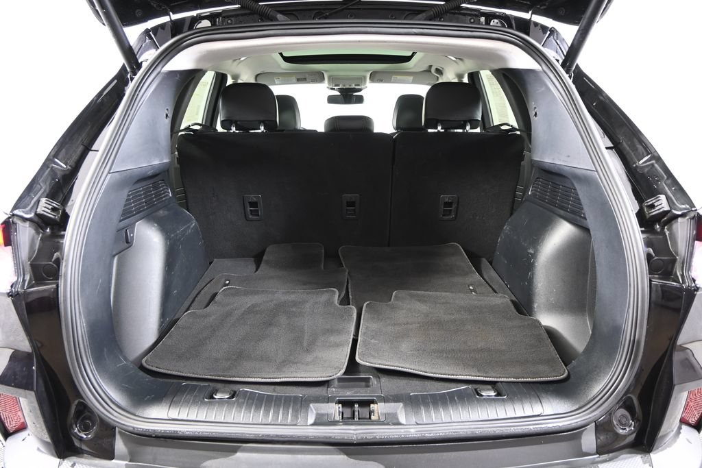 Used 2022 Ford Escape Titanium w/ Titanium Elite Package AWD/4WD image 17