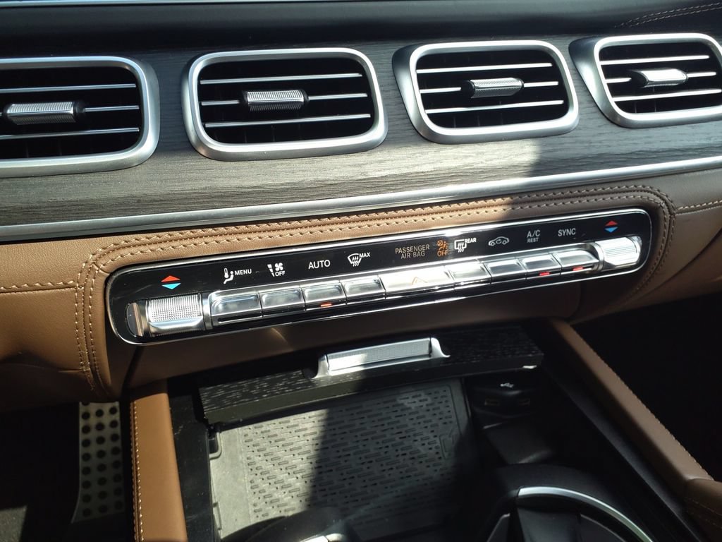 Certified 2024 Mercedes-Benz GLE 63 AMG S image 28