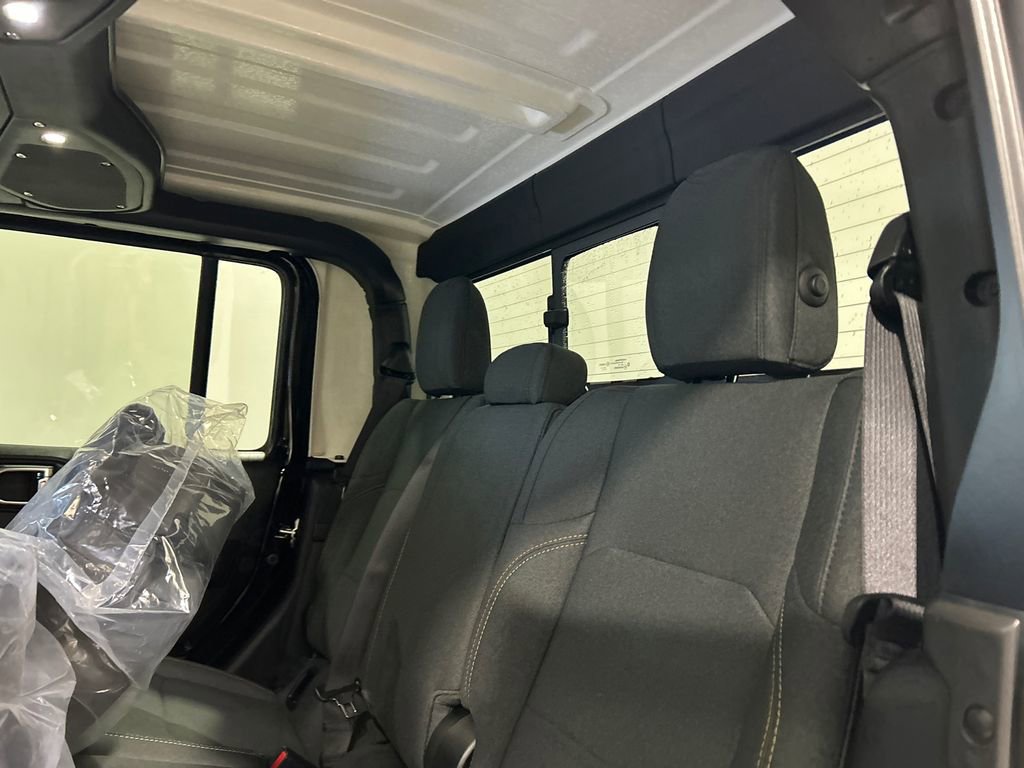 New 2026 Jeep Gladiator Sport image 31