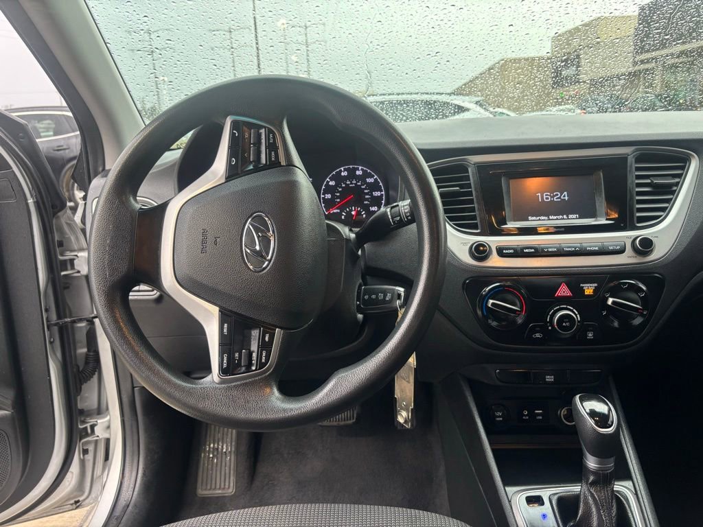 Used 2019 Hyundai Accent SE image 8
