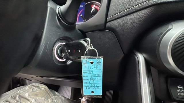 Used 2024 Toyota RAV4 LE image 14