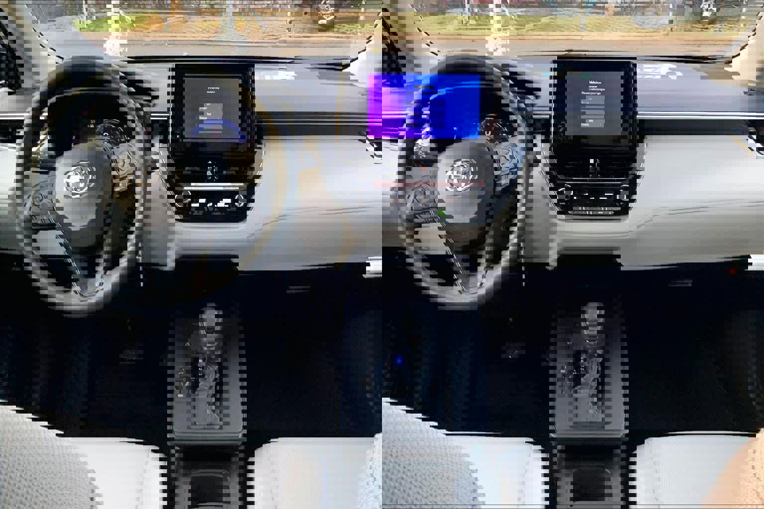 New 2026 Toyota Corolla Cross L image 5